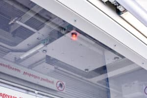 Pick-o-light system for nem pluk ved lagerautomat